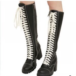 Current Mood Black and White Lace-Up block heel Boots